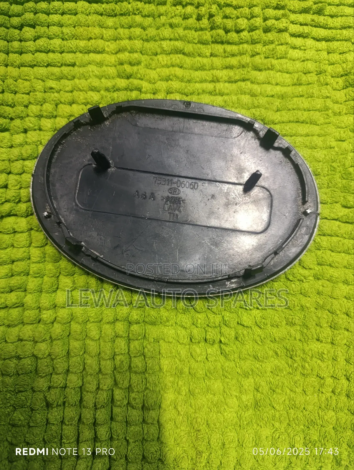 Toyota Camry, Belta Oem Front Grill Emblem Badge