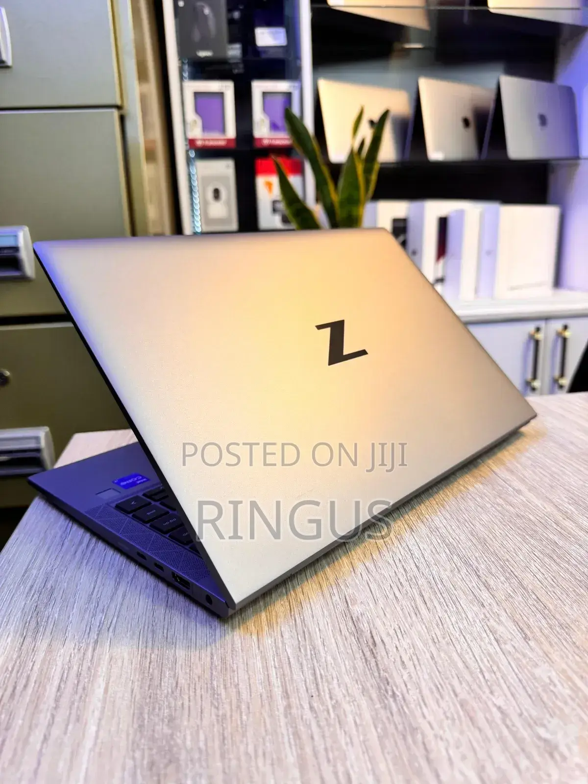 Laptop HP ZBook Firefly G8 16GB Intel Core i7 SSD 512GB