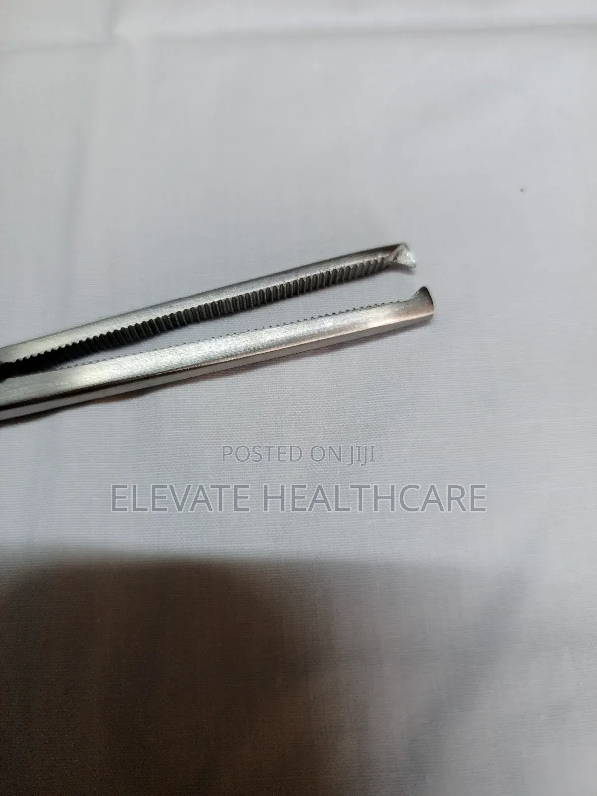 Long Toothed Artery Forceps