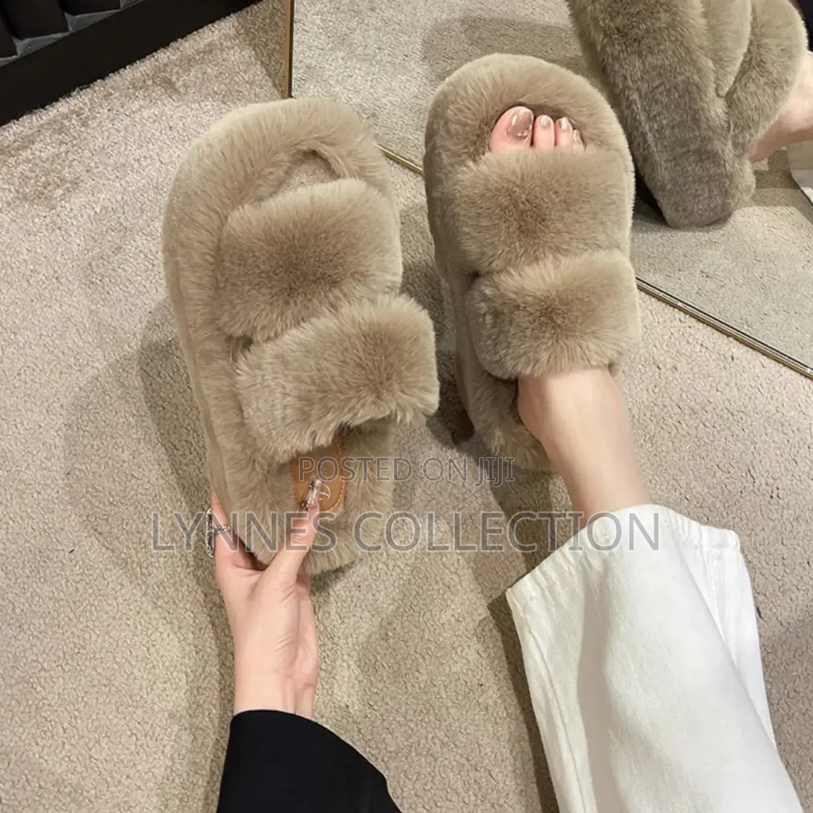 Fluffy Sandals Restocked Fully