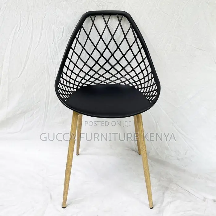 Dining Chair: Plastic Back Coffee Chair With Wood Iron Leg