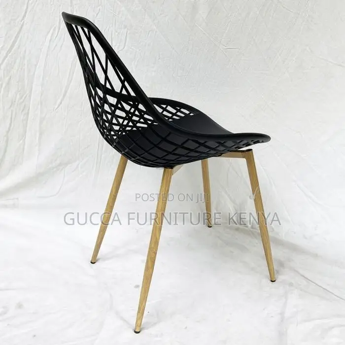Dining Chair: Plastic Back Coffee Chair With Wood Iron Leg