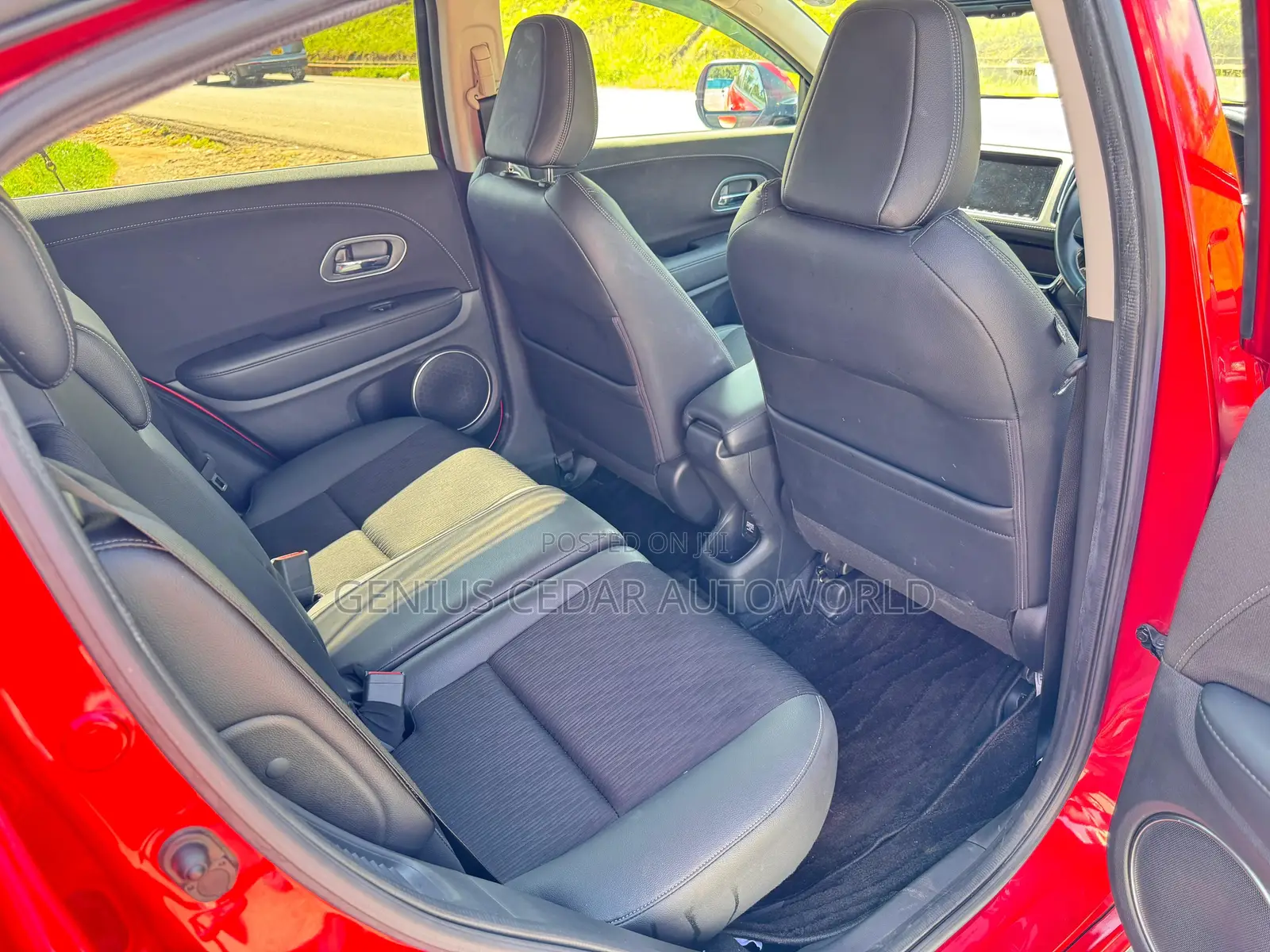 Honda Vezel 2018 Red