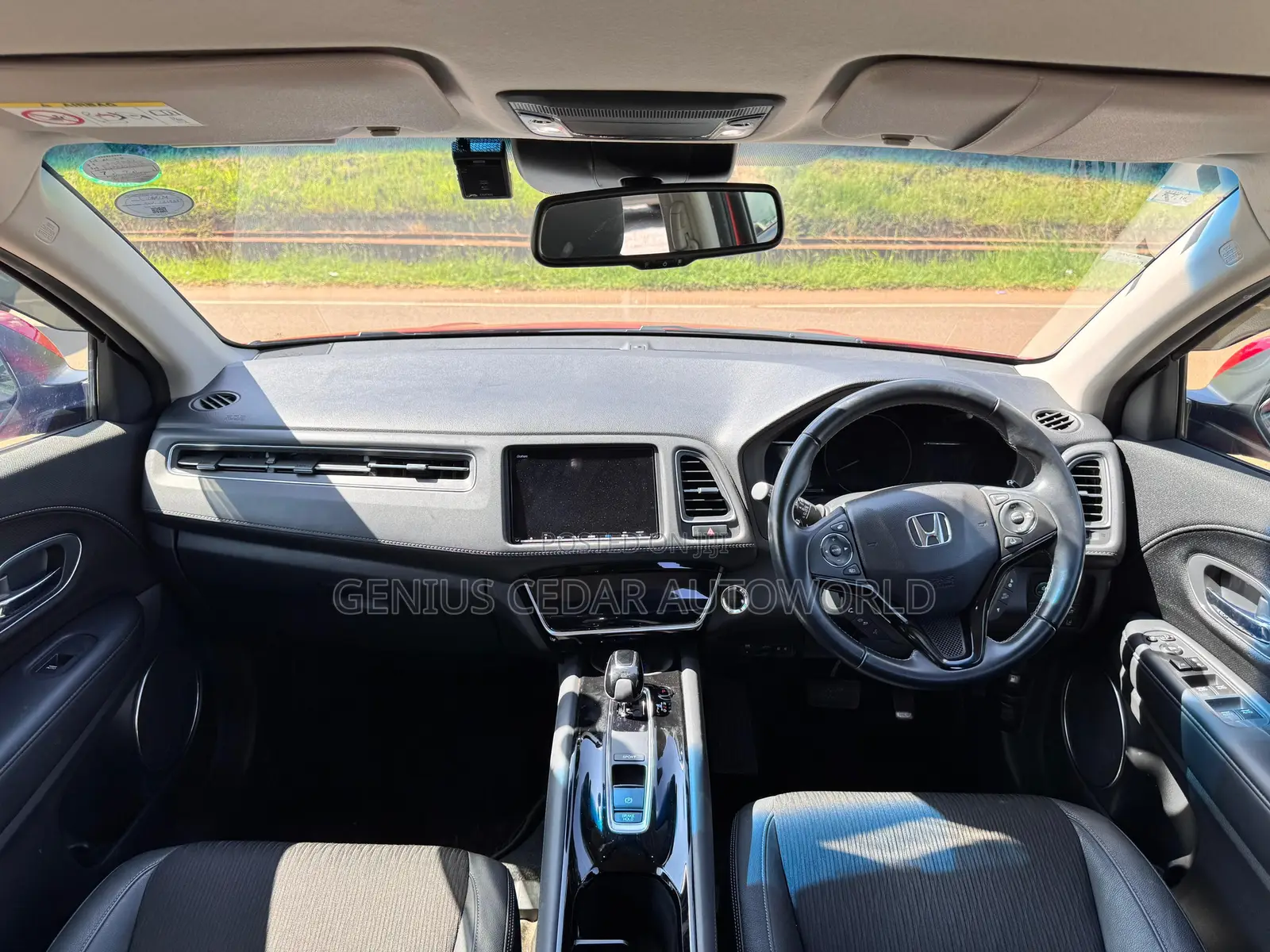 Honda Vezel 2018 Red