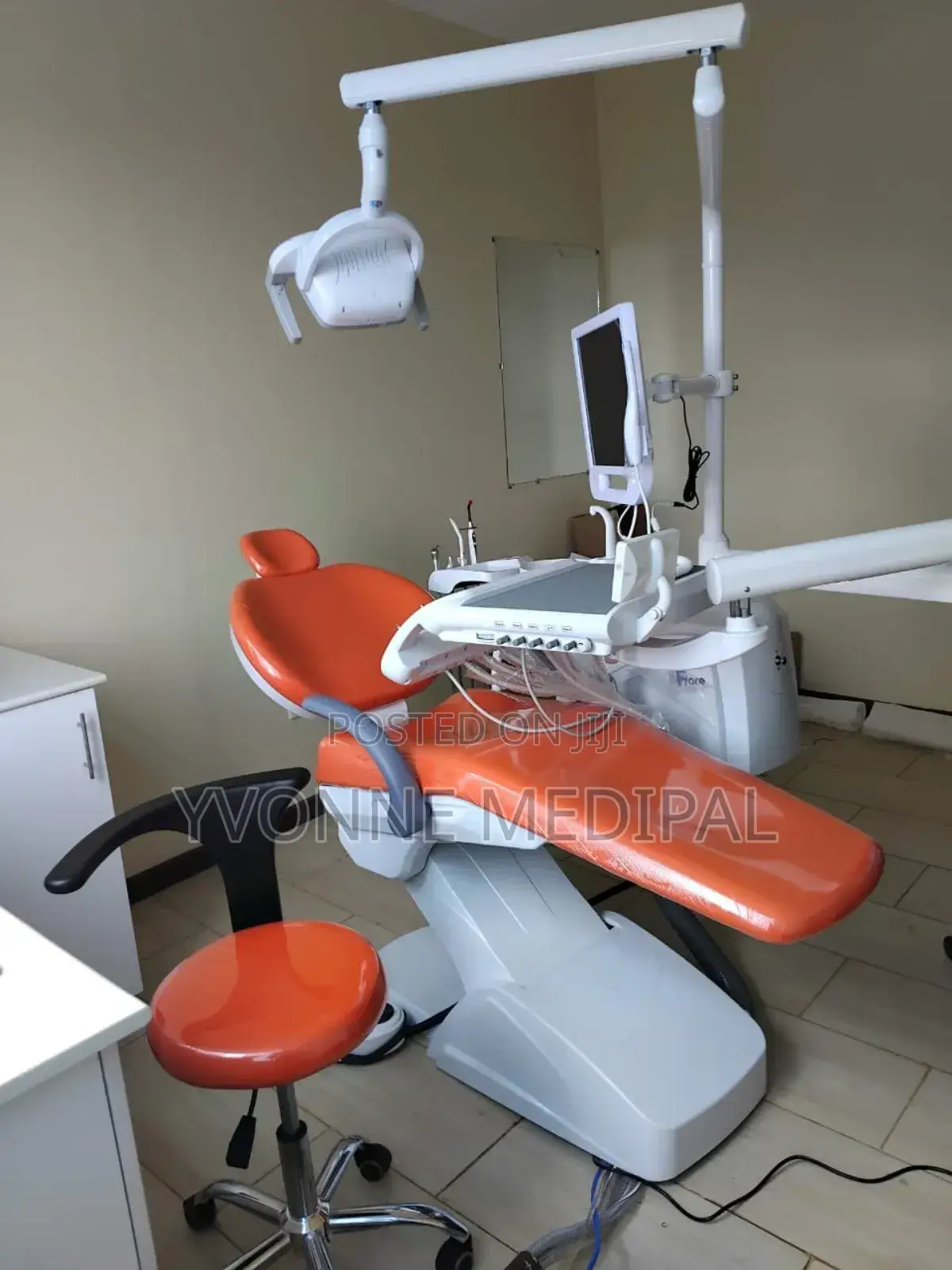 Complete Dental Chair/Dental Unit