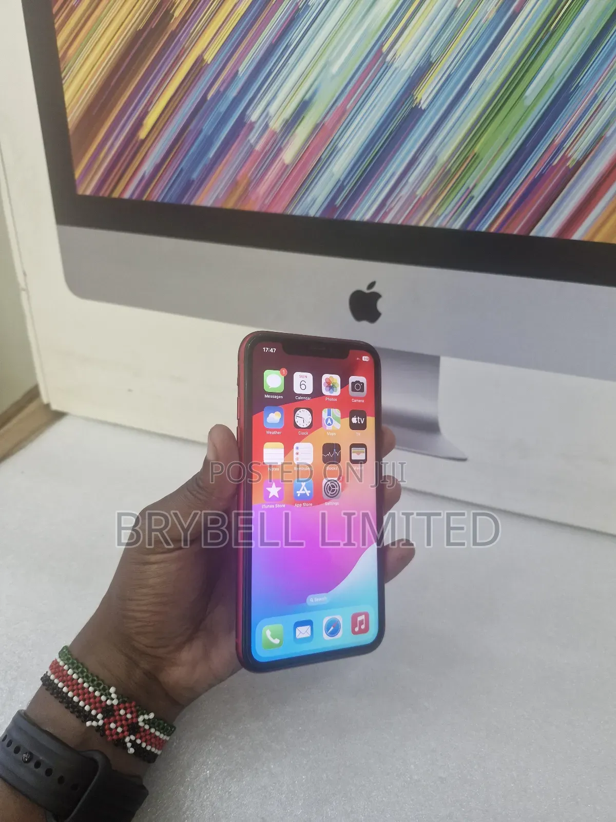 Apple iPhone XR 64 GB Red