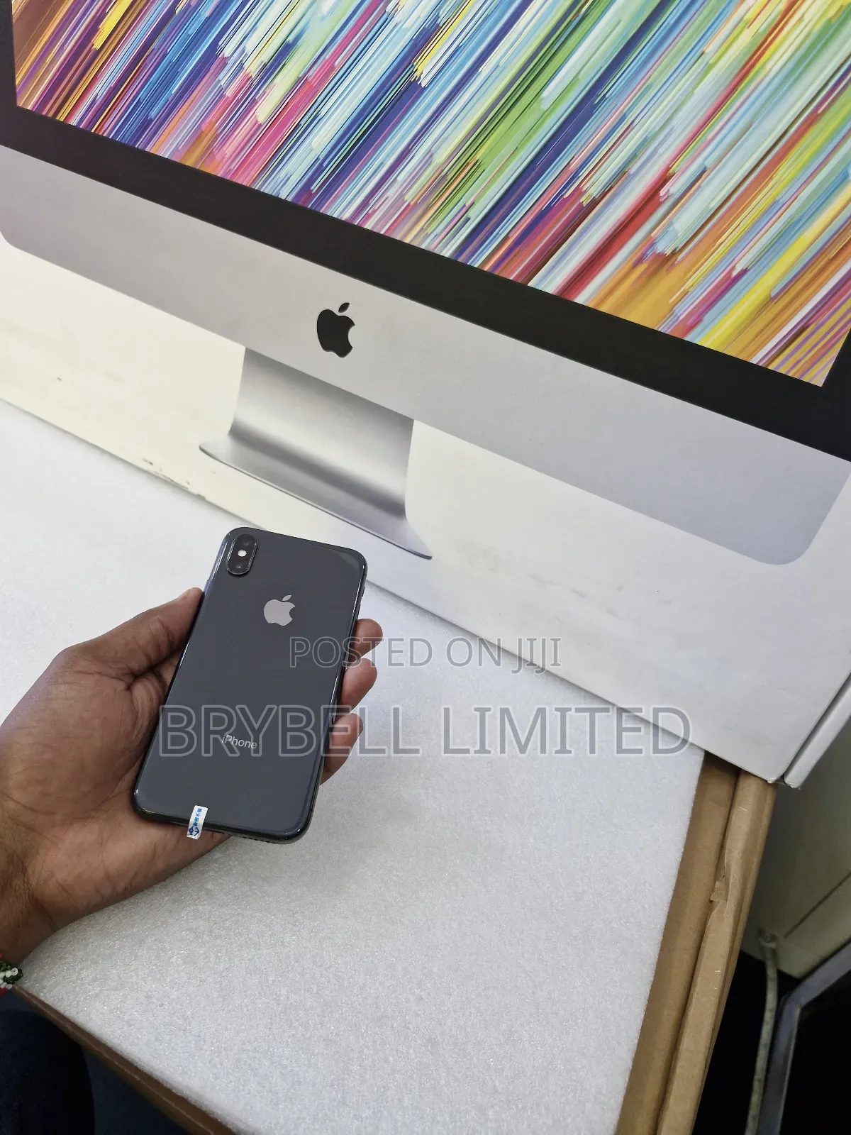 Apple iPhone X 64 GB Black