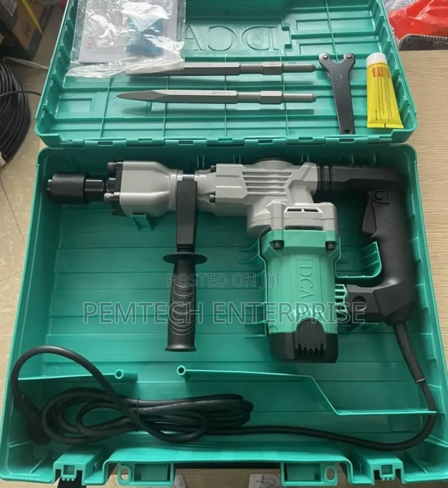1400w Dca Azg06-6s Rotary Hammer