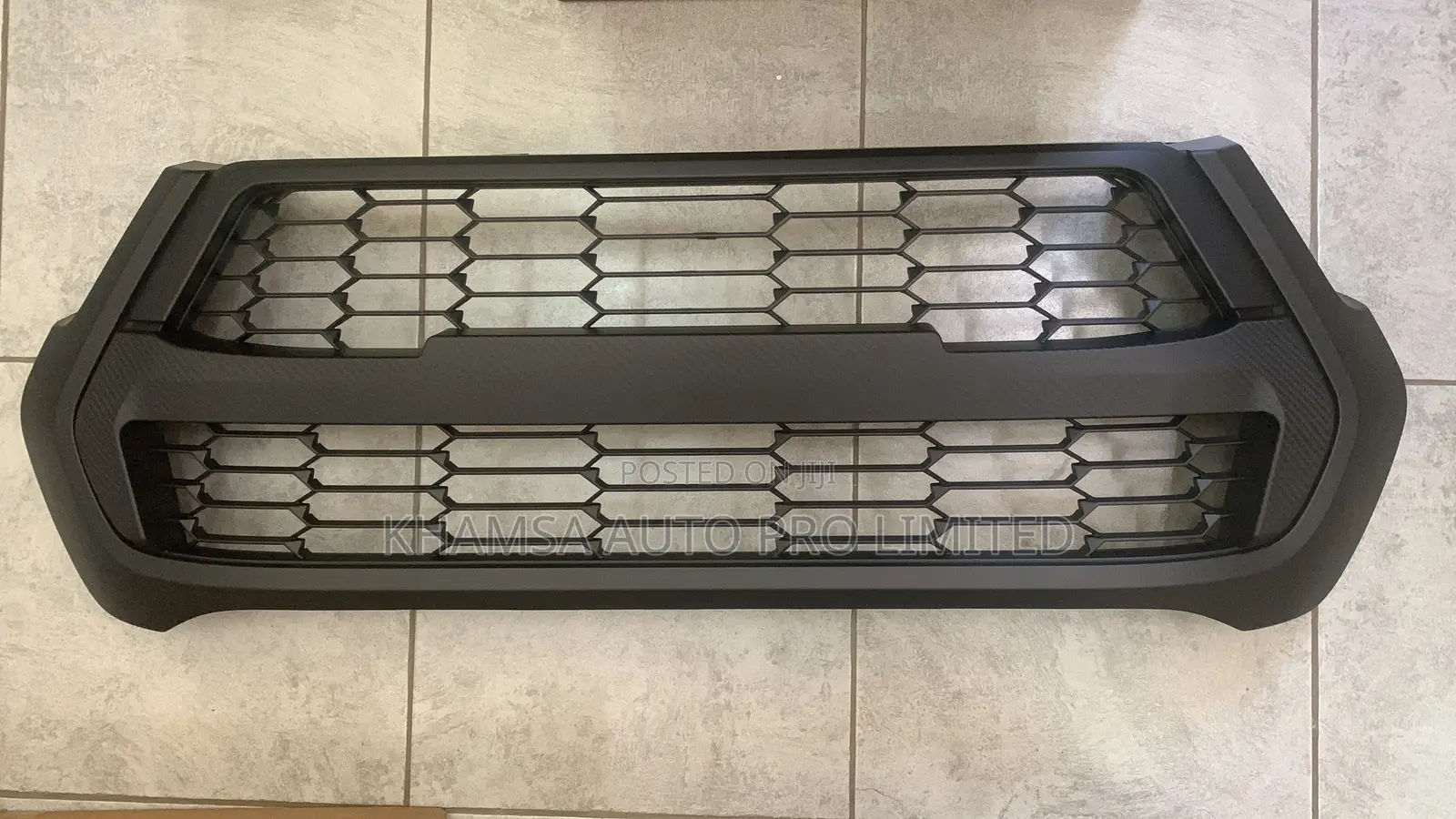 Grille Modified Rocco Toyota Hilux