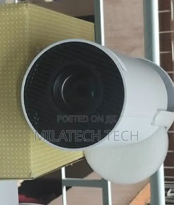 Android Movie Projector Wifi and Bluetooth Supported