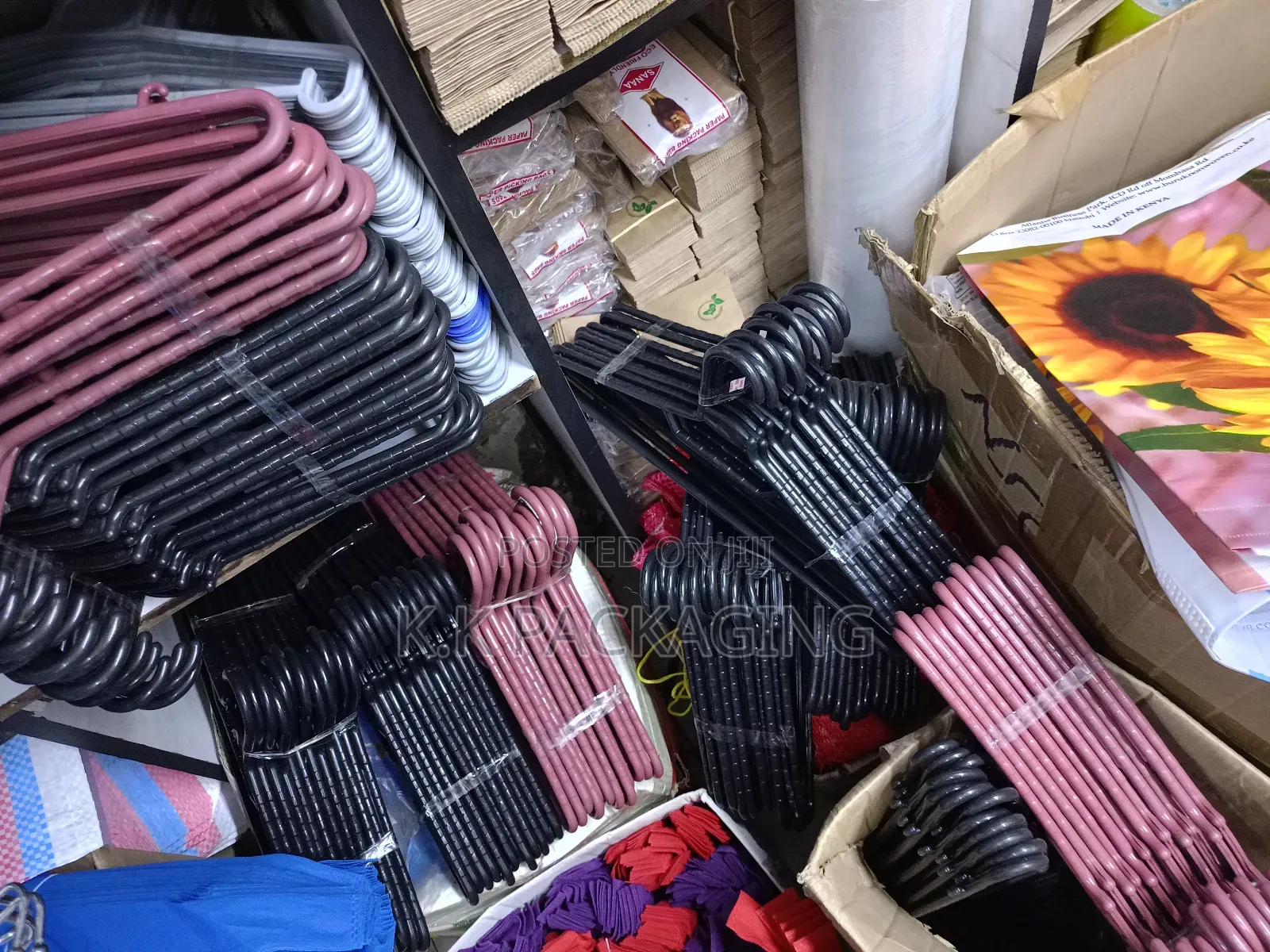 1900 for 120 PCS Plastic Hangers
