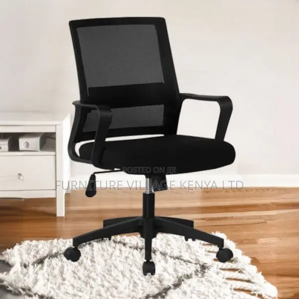 Office Chair:Office Mesh Task Chair With Mobility Wheels