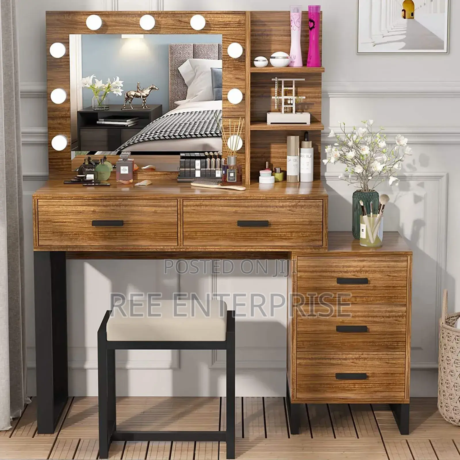 Sliding Mirror Dressing Table