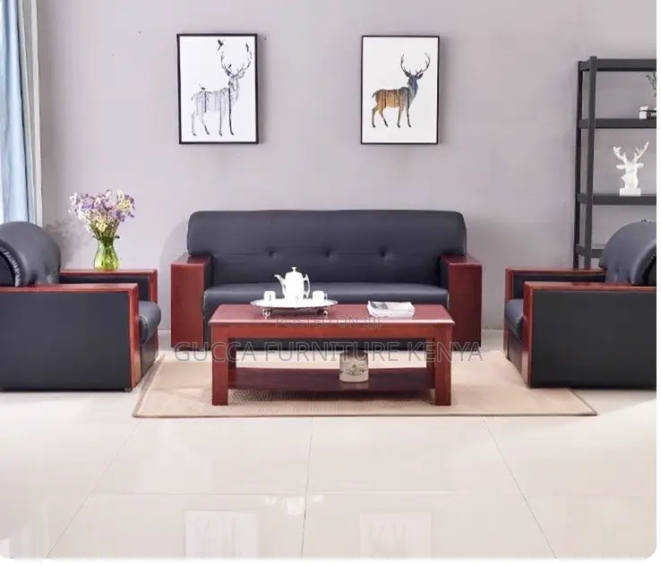 Sofas: Compact 5-Seater Leather Executive Sofa Lobby Set
