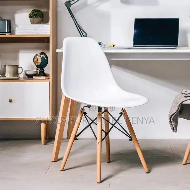 Office Chair:Eames Plastic and Wood Ergonomic Desk Chair