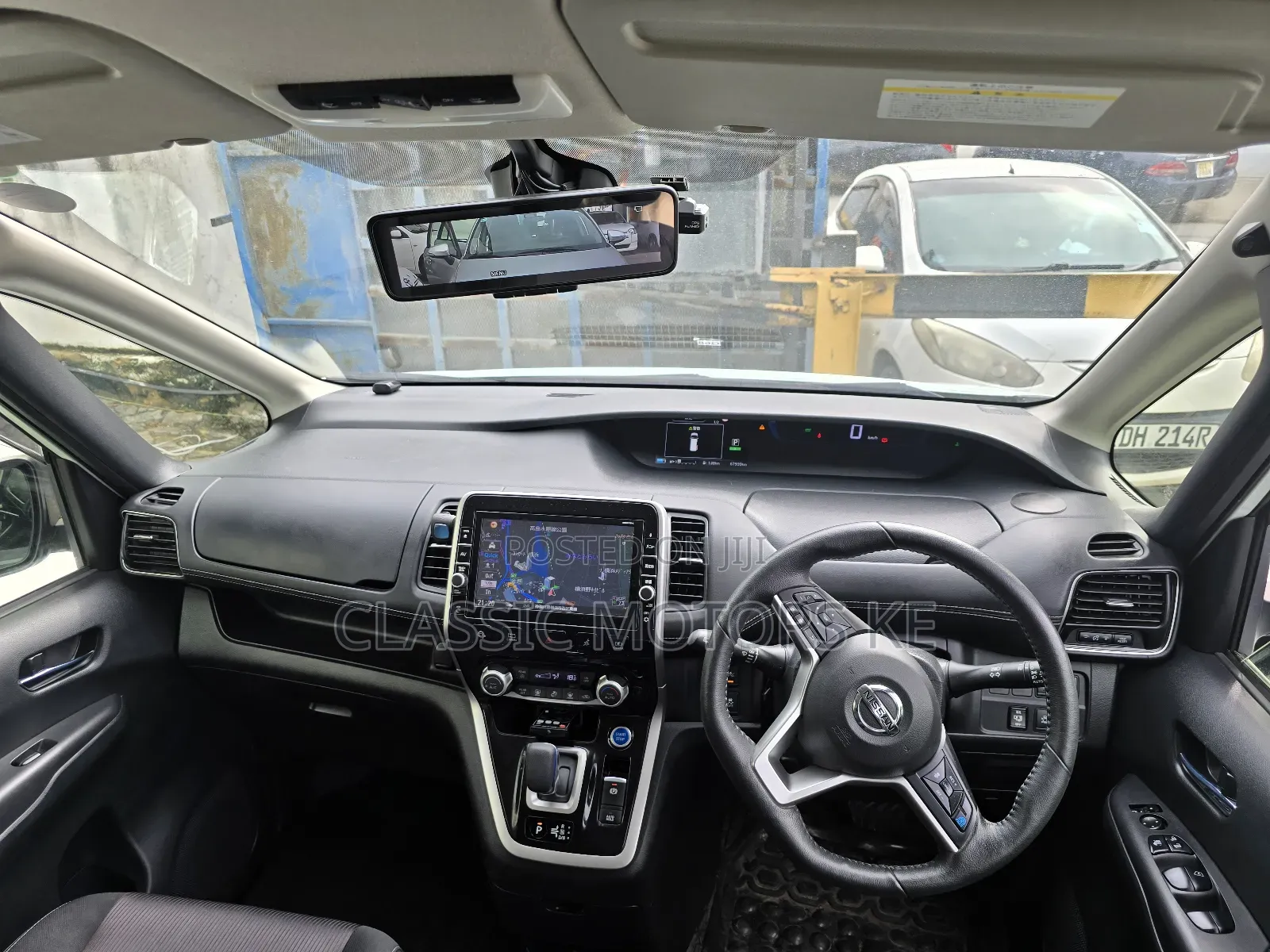 Nissan Serena 2018 White
