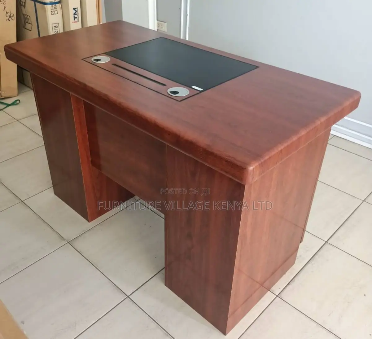Office Desk: Imported Modern Senior Management Desk-1200mm
