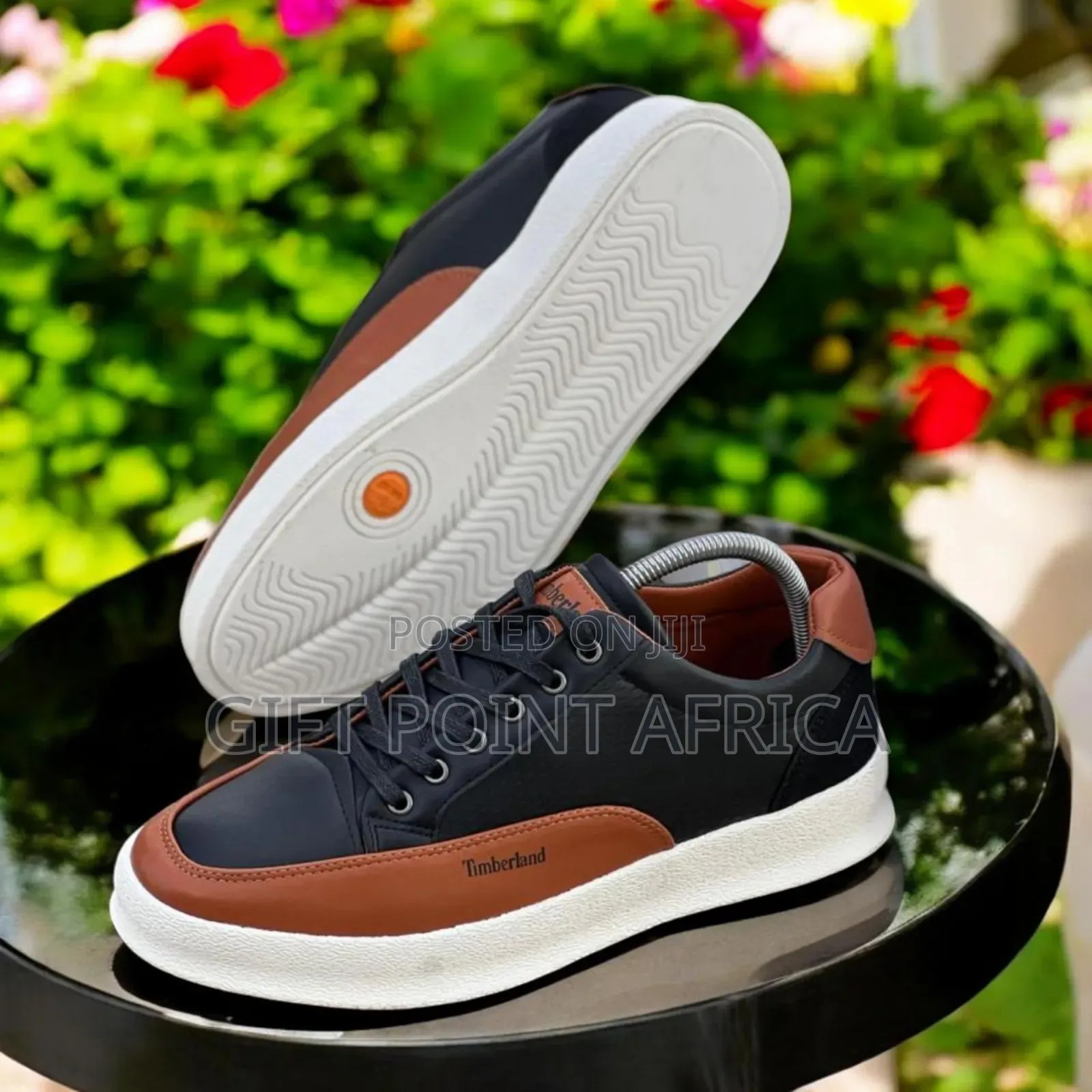 Black (Timberland) Men Leather Laced Casuals*