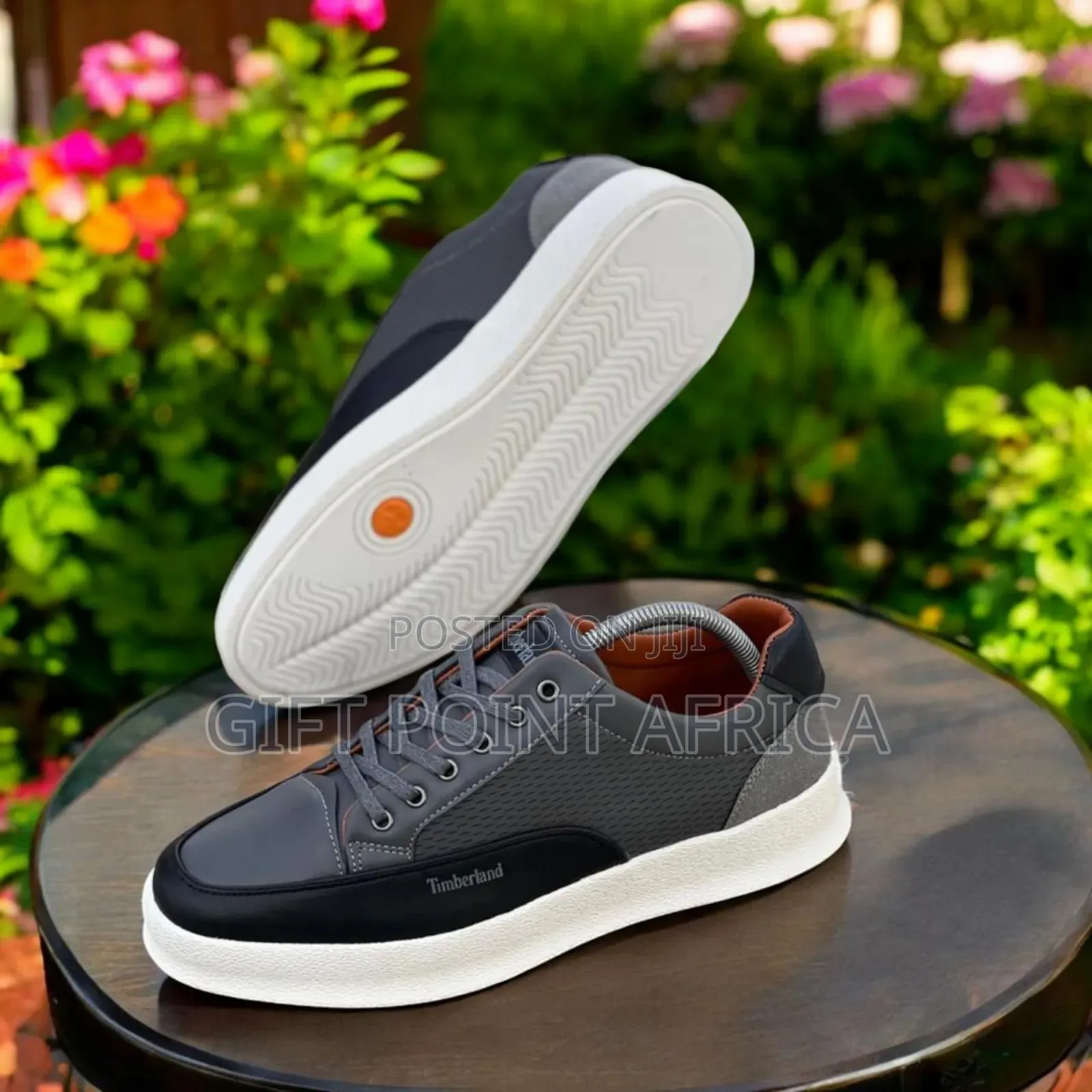 Black (Timberland) Men Leather Laced Casuals*