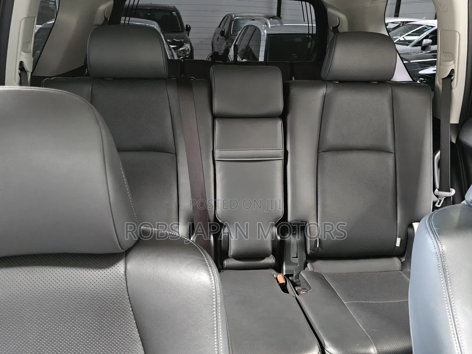 Toyota Land Cruiser Prado 2.8 2018 Ivory