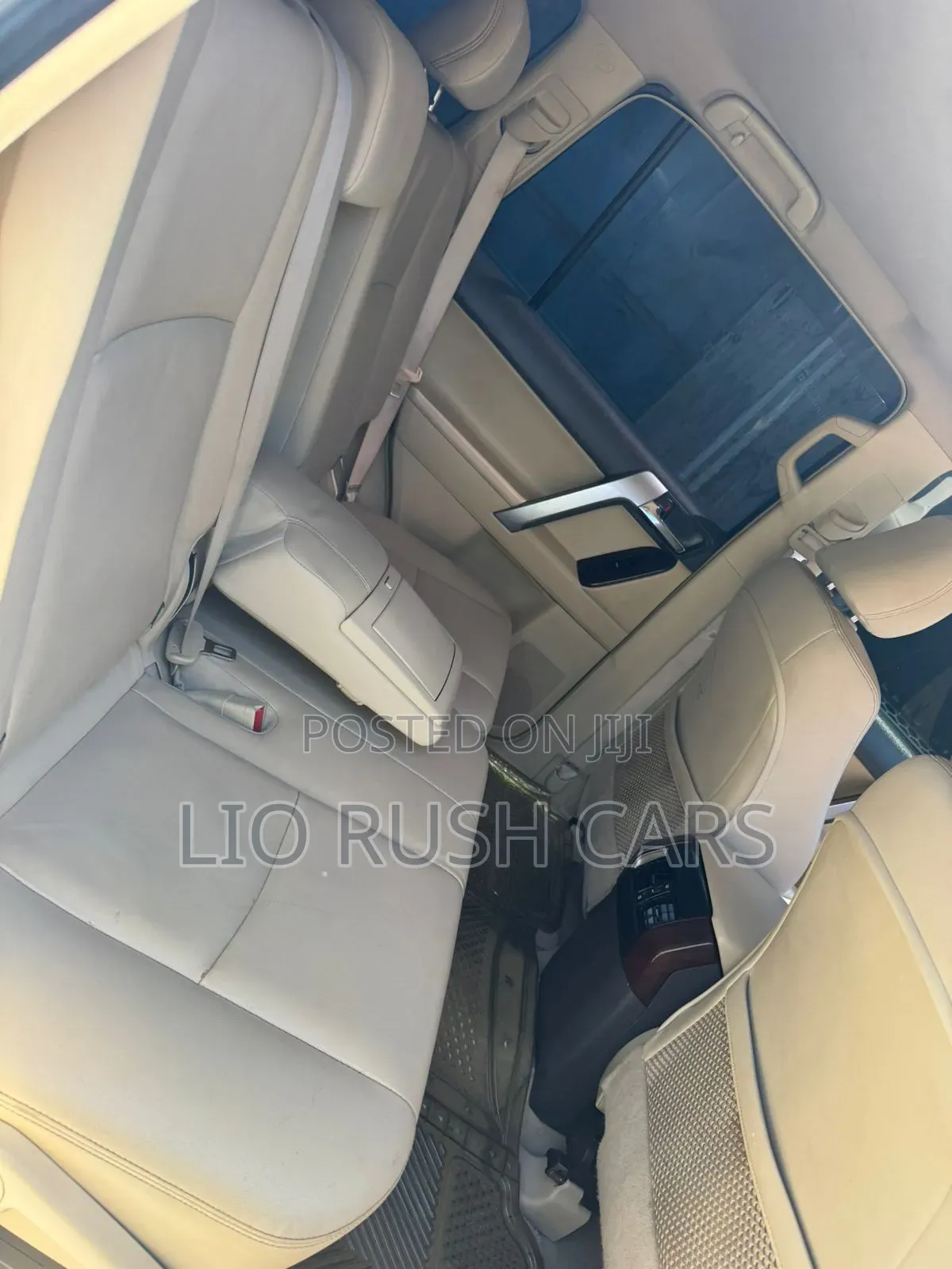 Toyota Land Cruiser Prado 2013 White