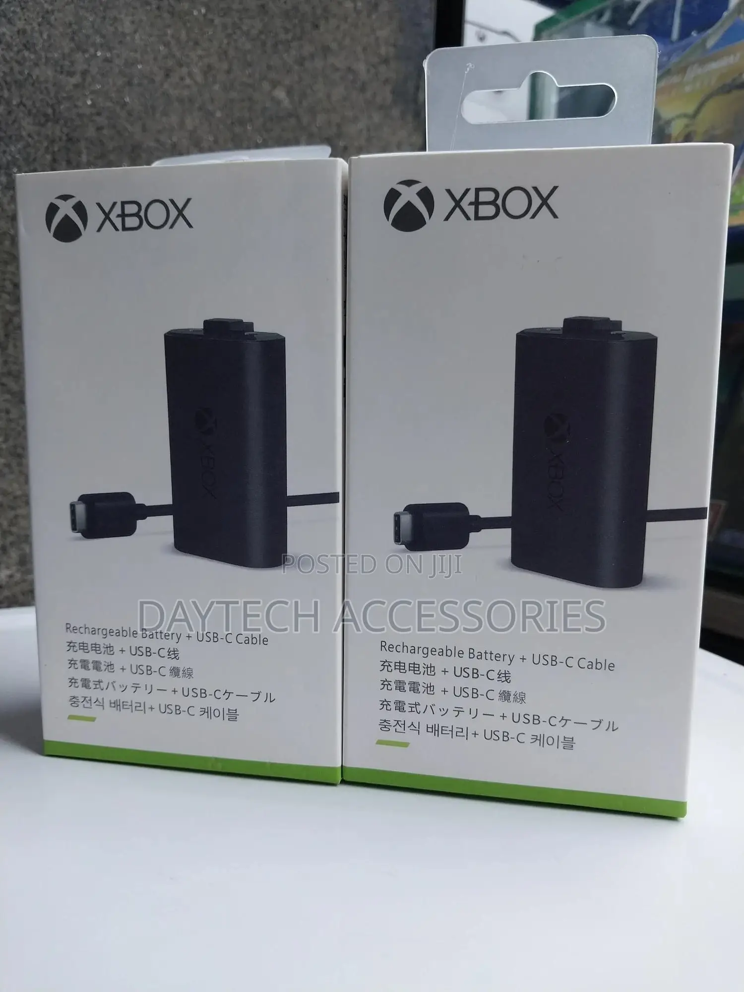 Xbox Rechargeable Battery + Usb-C Cable Series X Series S