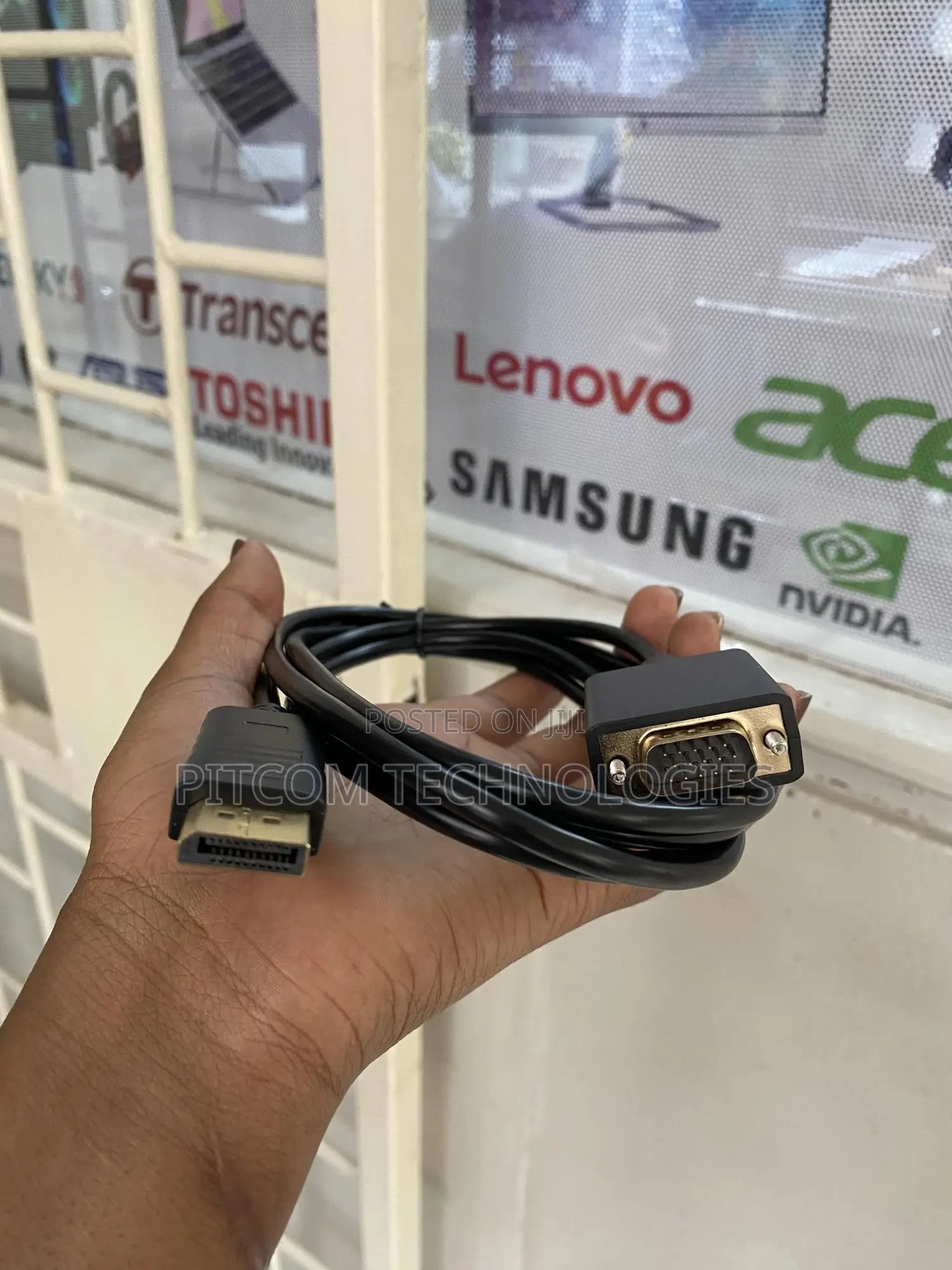 Display to Vga Cable