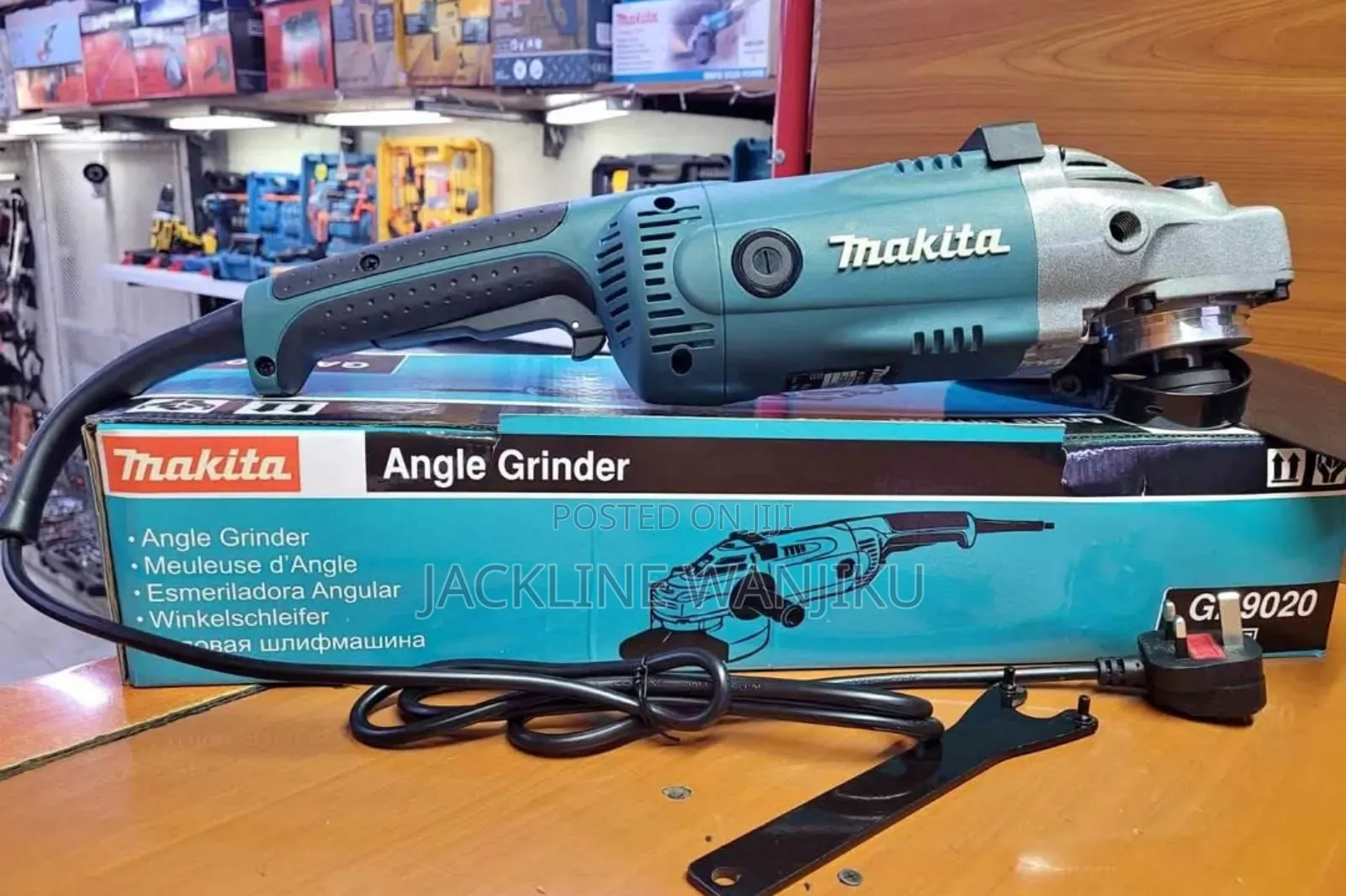 New Makita Angle Grinder 9 Inches/ Makita Angle Grinder