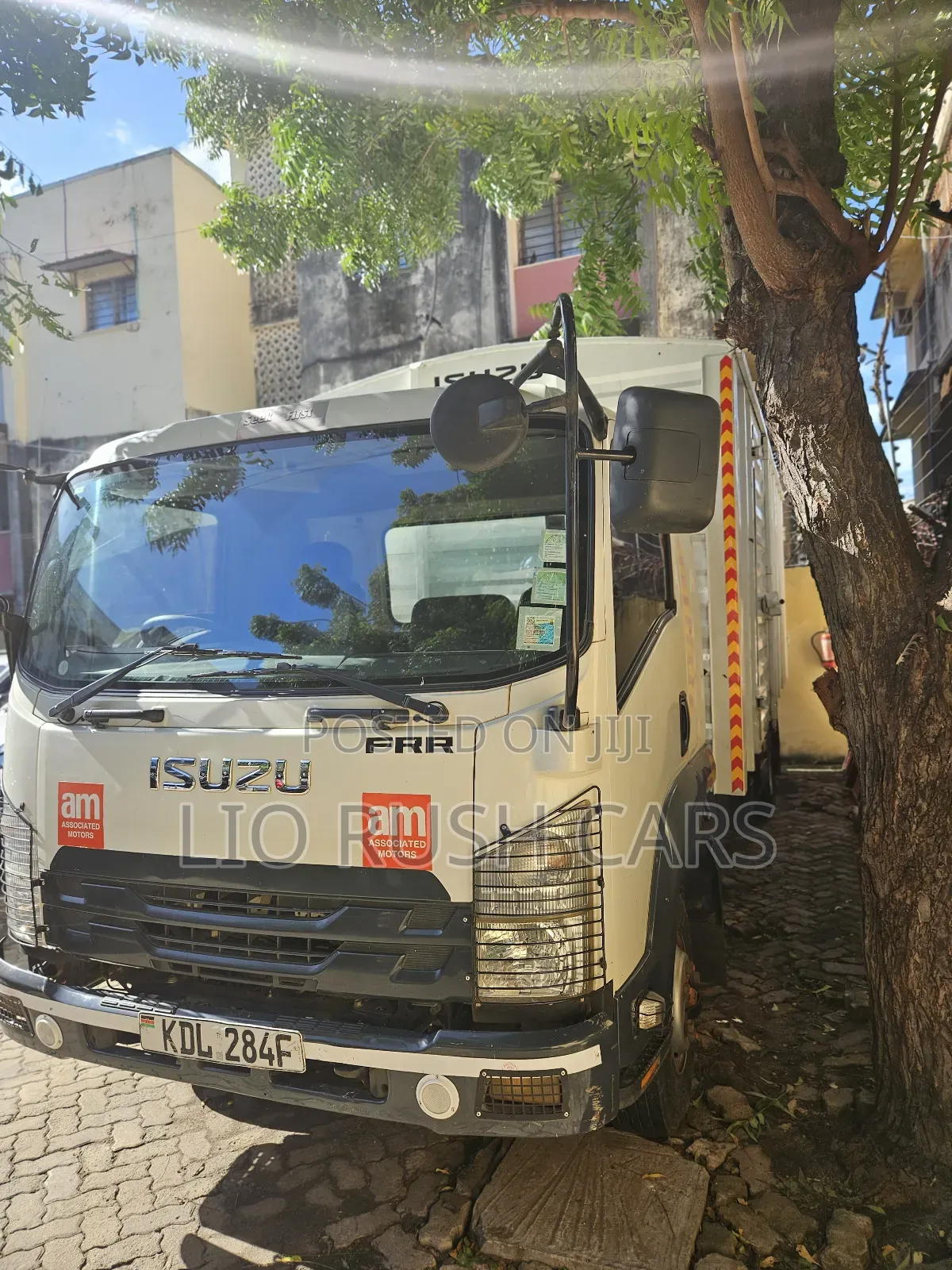 Isuzu FRR Ready for Work