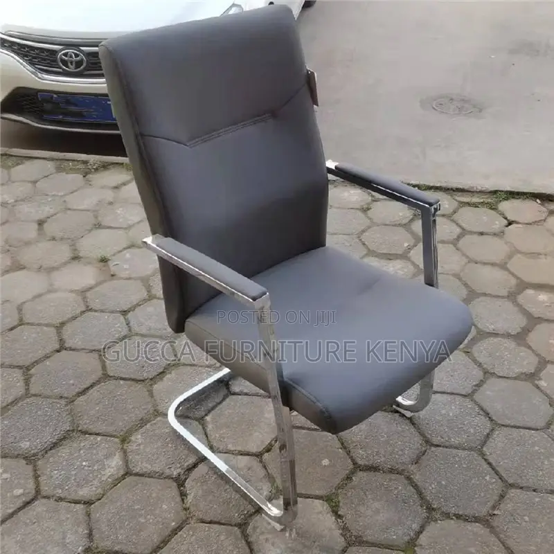 Office Chair:Highback Leather Backrest Office Ergonomic Seat
