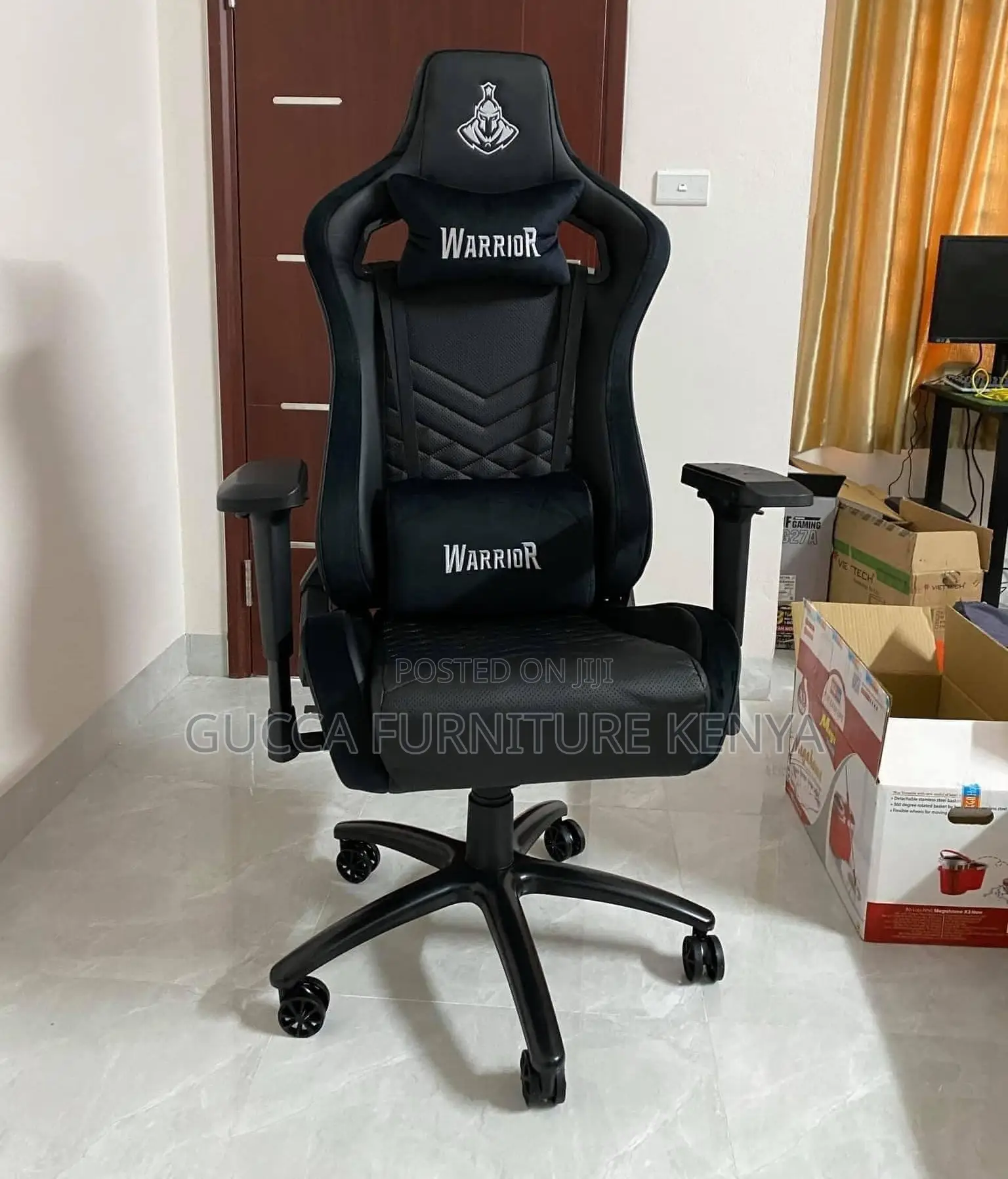 Office Chair:Modern Recliner Gaming and Streamer's Chair