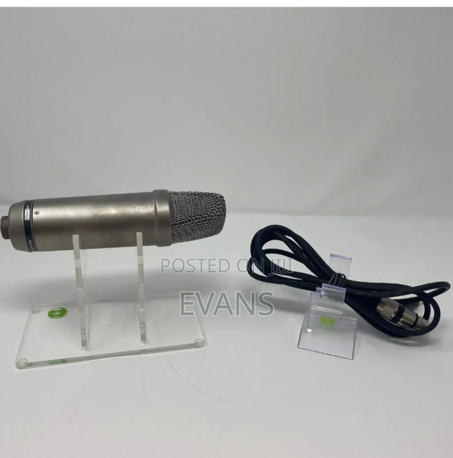 Rode Nt1 a Condenser Studio Microphone