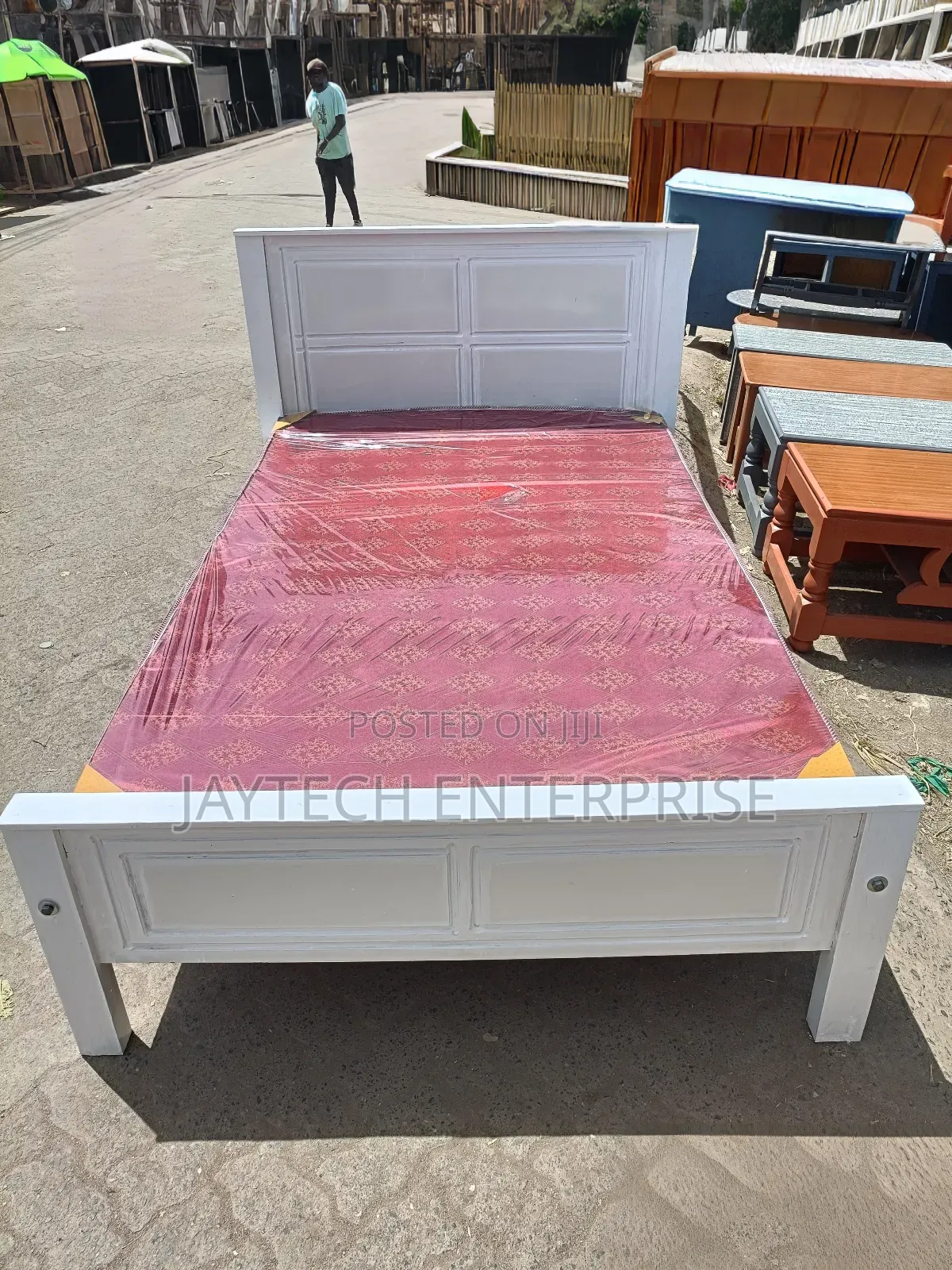 4 X 6 Board Bed and Matress