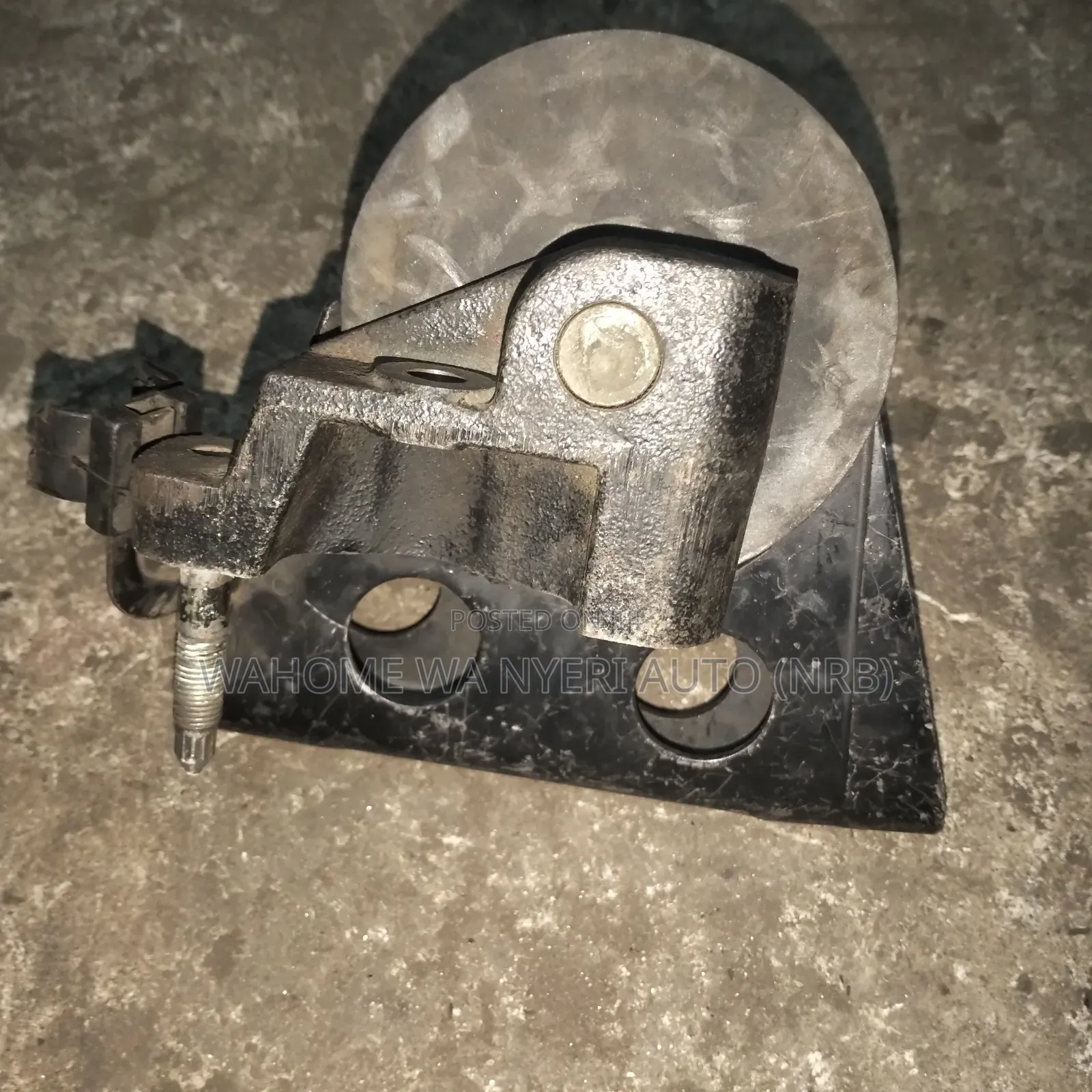 Nissan Xtrail Nt30 Engine Mount Petrol