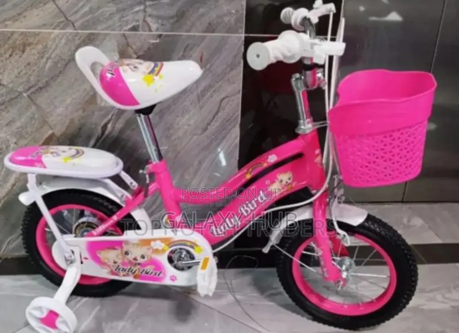 Girl Bikes 
Size 12 Pink