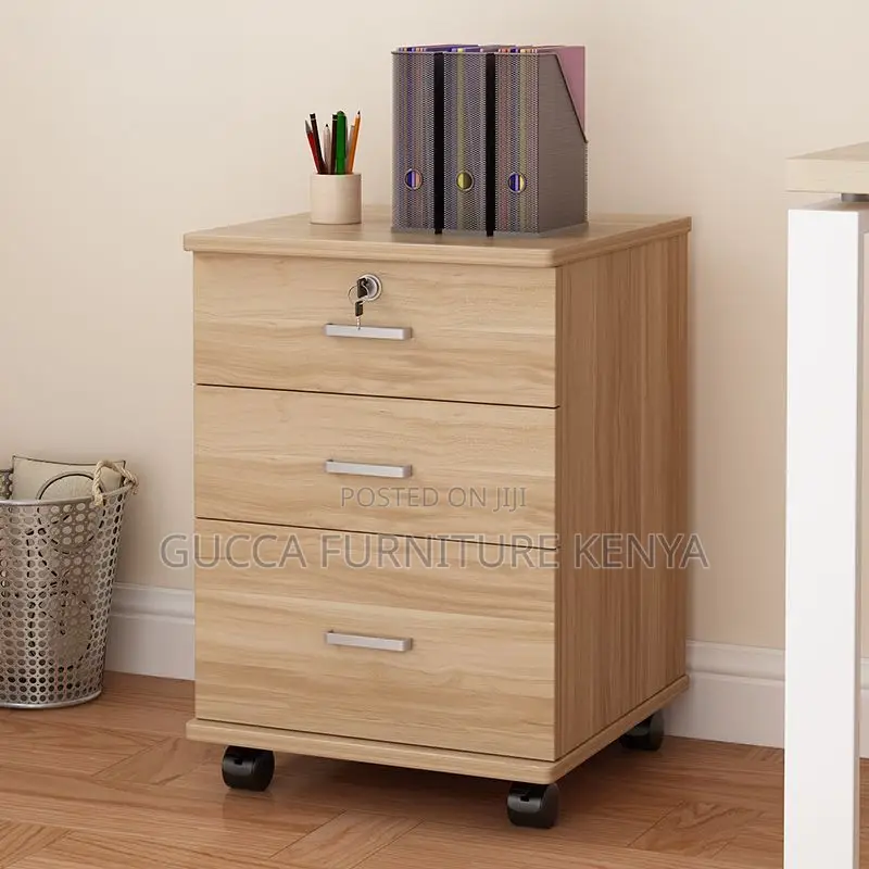 Cabinets:Medium Storage Pedestal With Swivel Wheels