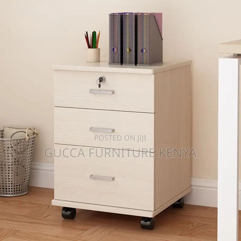 Cabinets:Medium Storage Pedestal With Swivel Wheels