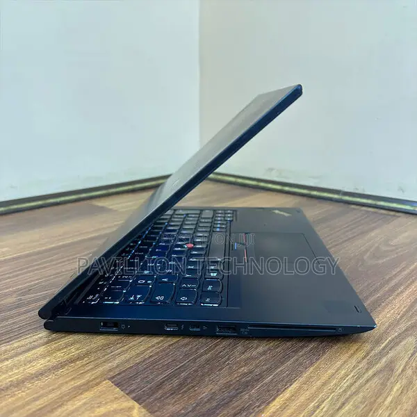 Laptop Lenovo ThinkPad Yoga 370 8GB Intel Core i5 SSD 256GB