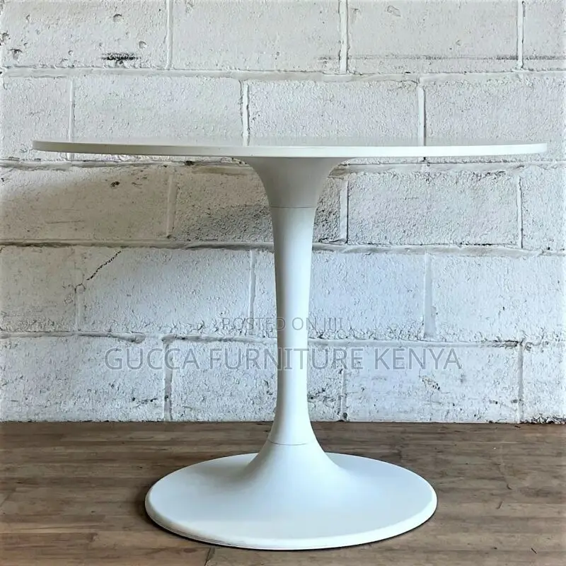 Office Table:White Marble-Topped Round Dining Office Table