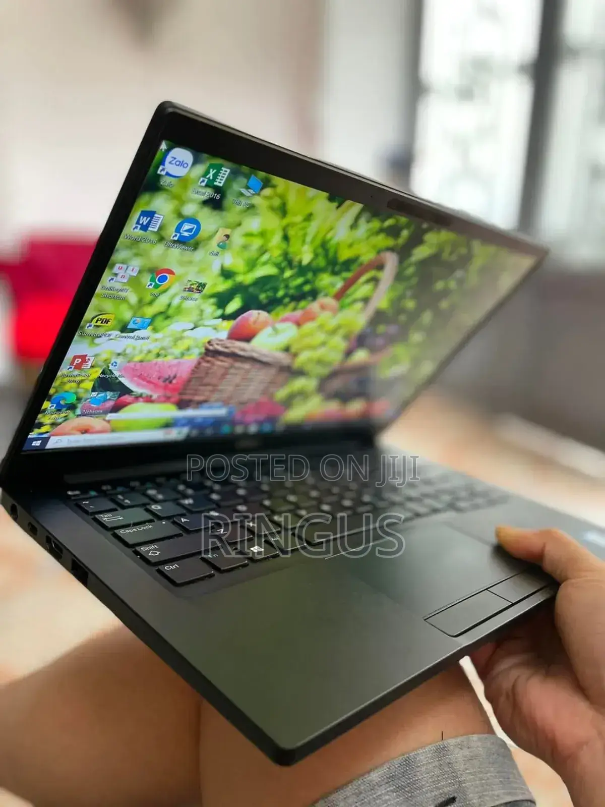 Laptop Dell Latitude 7390 8GB Intel Core i7 SSD 256GB
