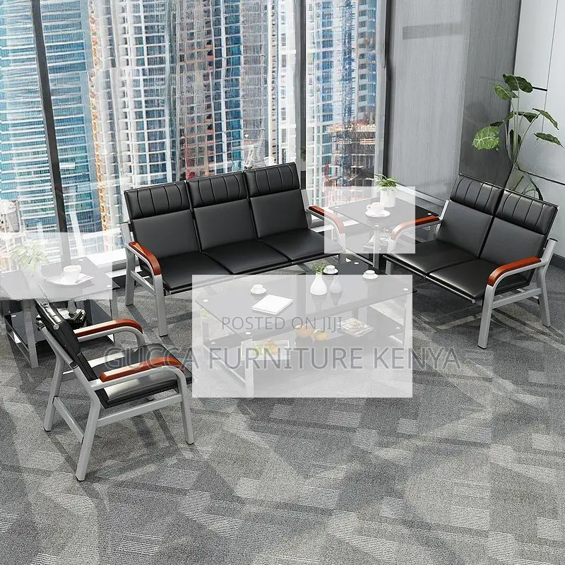Office Sofa:5-Seater Visitor Sofa With Plush Armrest Padding