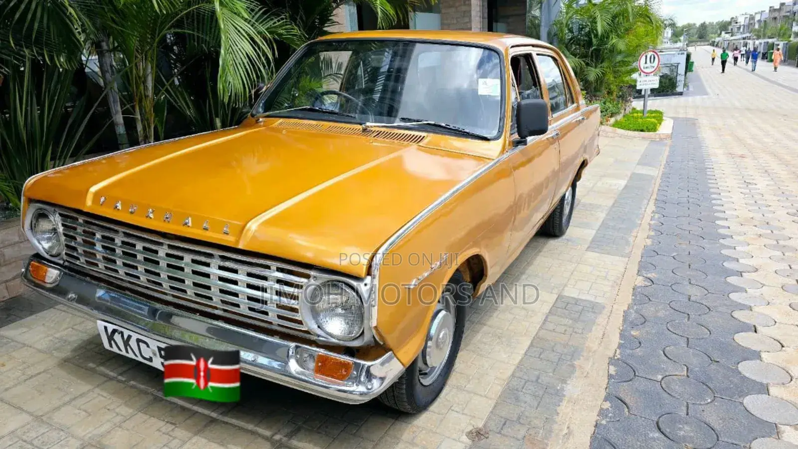 Vauxhall Movano 1969 Yellow