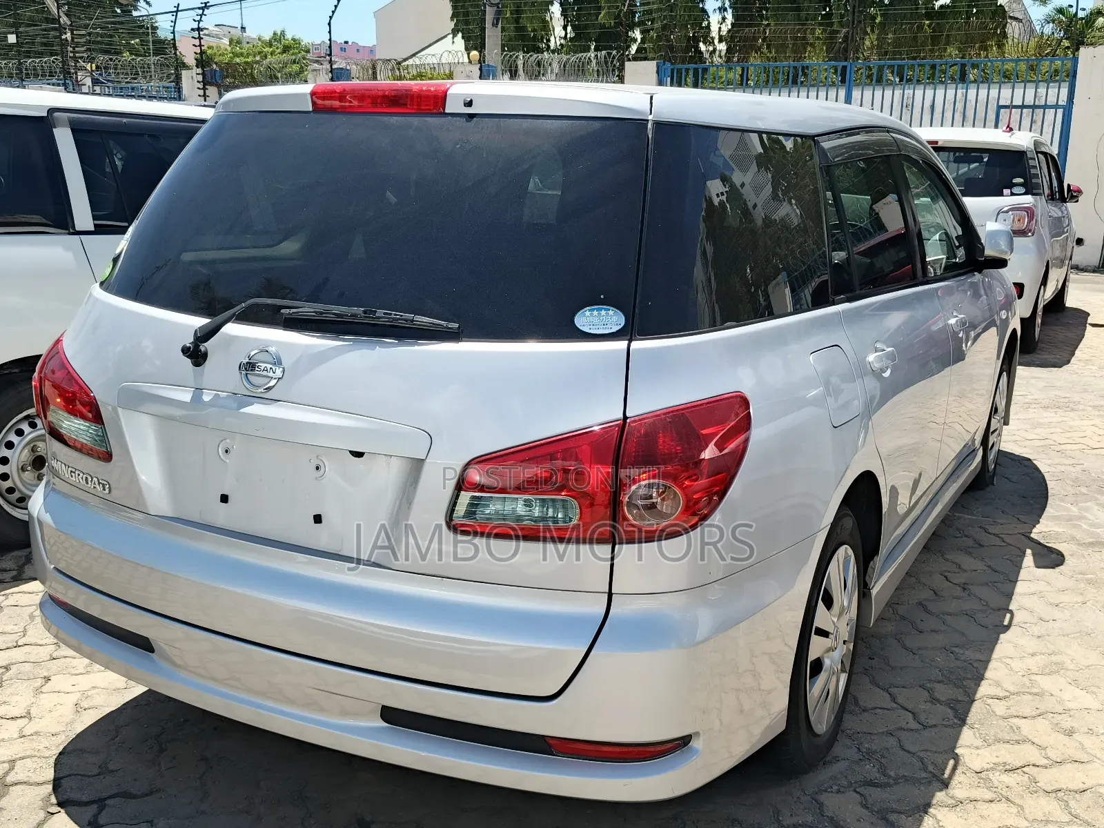 Nissan Wingroad 2018 Silver