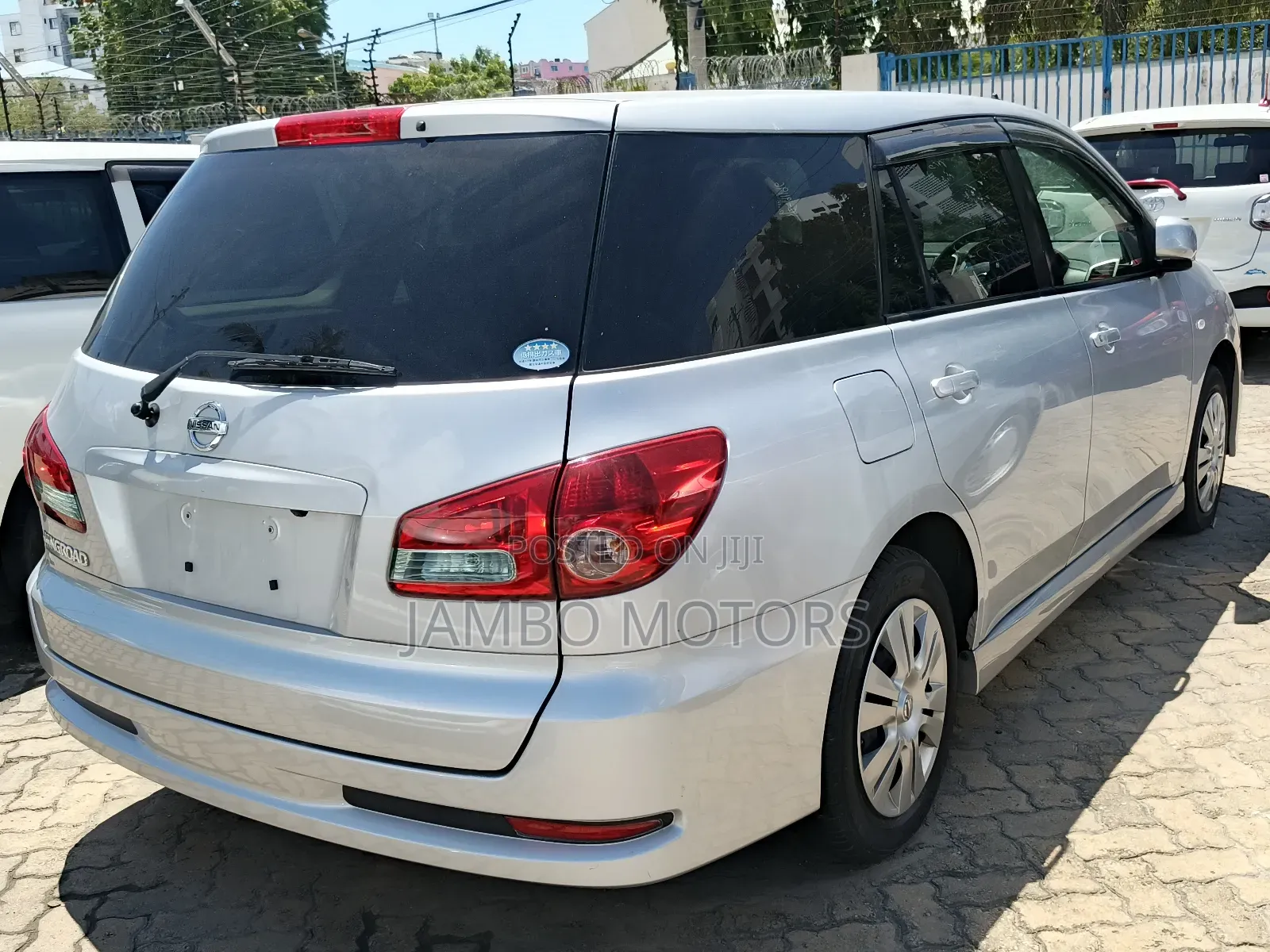 Nissan Wingroad 2018 Silver