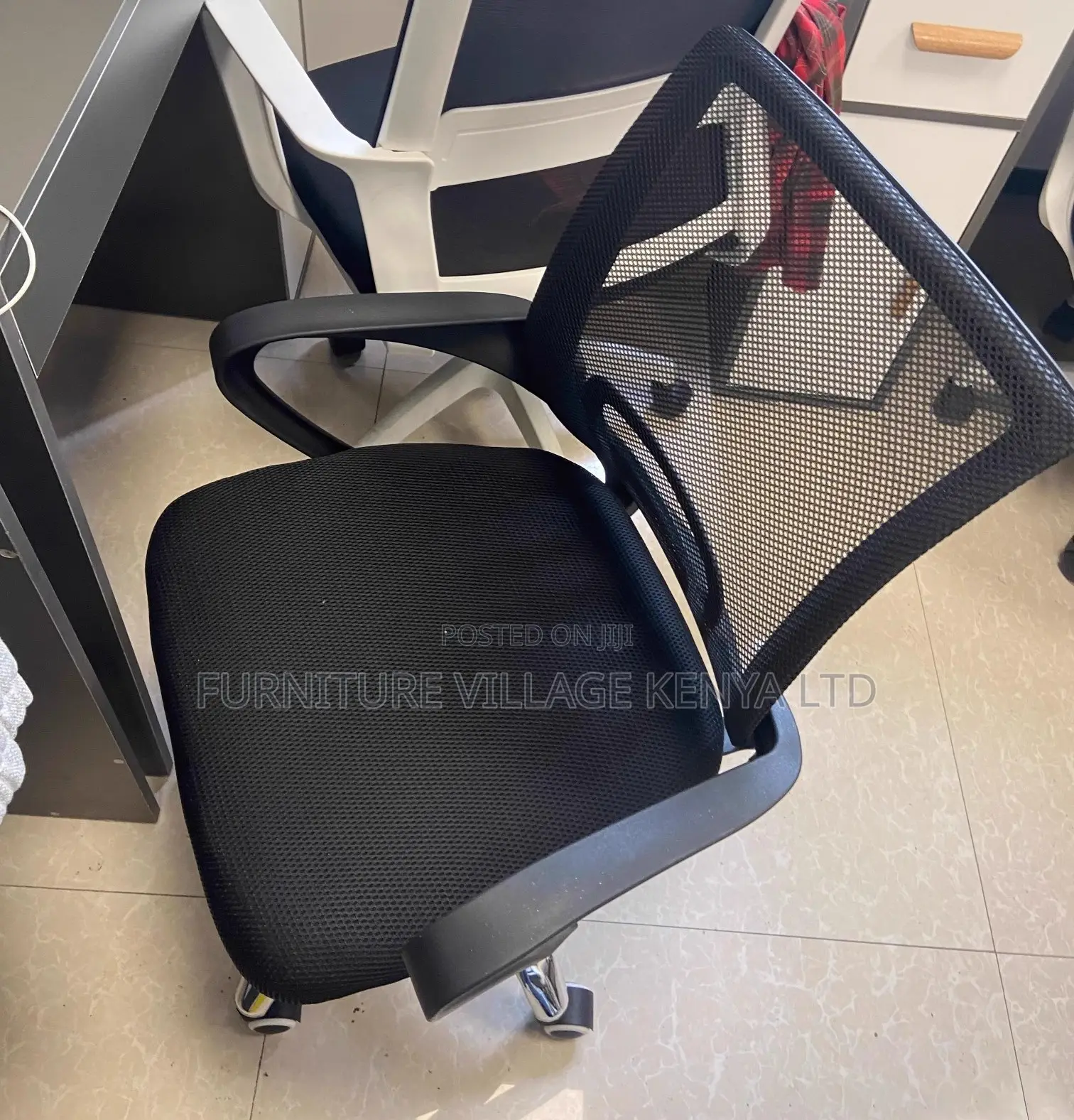 Office Chair:Lightweight Clerical Mesh Desk Chair for Study