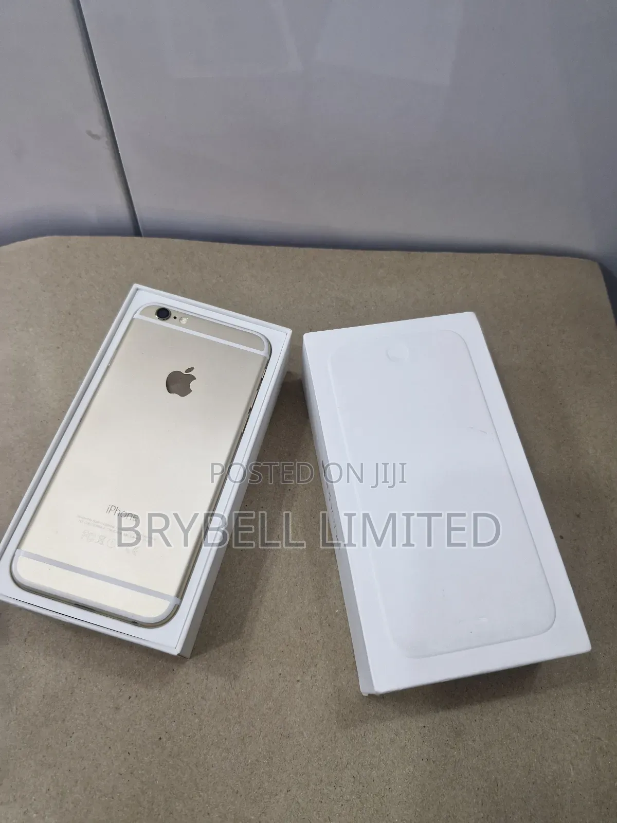 Apple iPhone 6 64 GB Gold