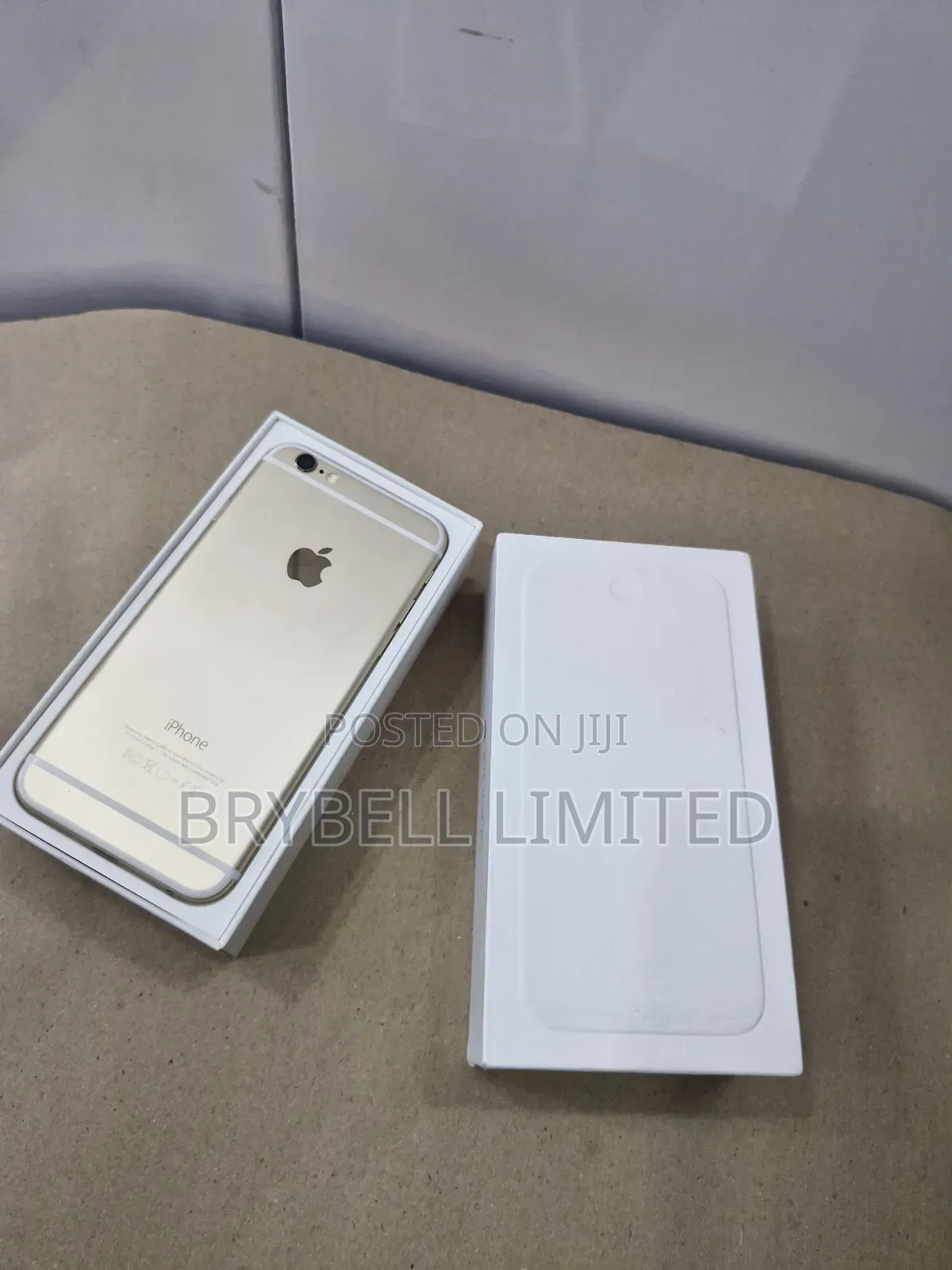 Apple iPhone 6 64 GB Gold