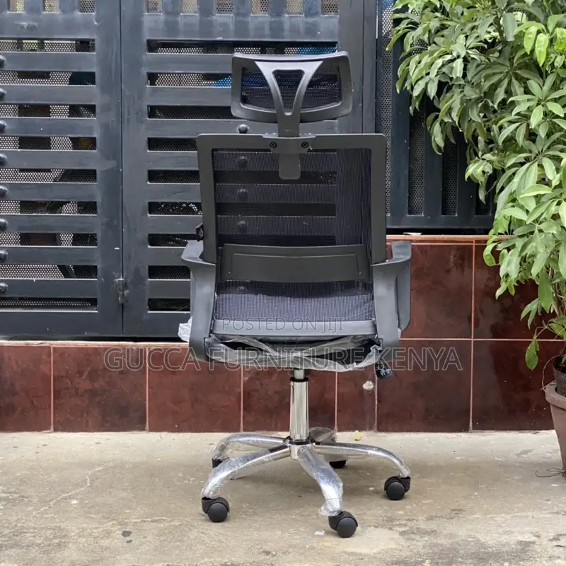 Office Chair:Orthopedic Fixed Arms Breathable Mesh Seat