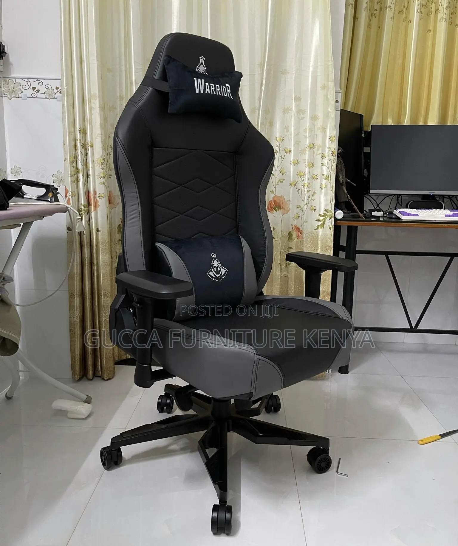 Office Chair:Scratch-Resistant Pu Leather Modern Gamer Chair