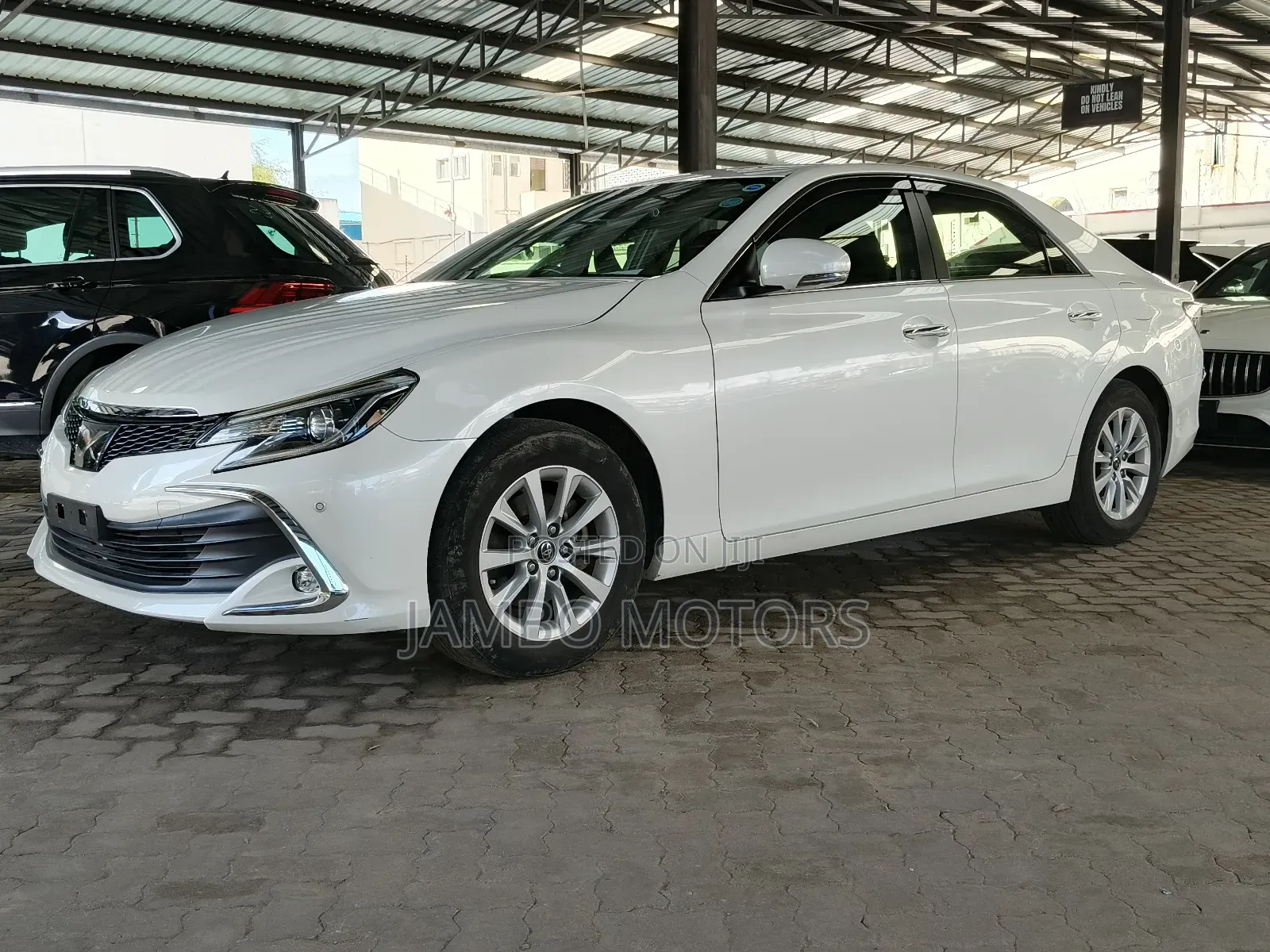 Toyota Mark X 2.5 RWD 2018 White